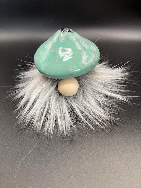 Mushroom Hat Gnome - Handcrafted Woodland Decoration | CMBGift