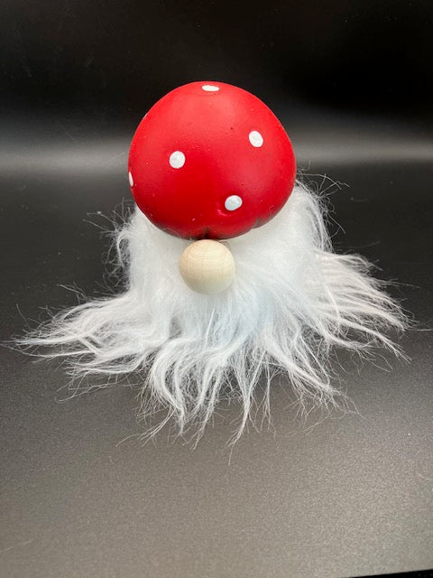 Mushroom Hat Gnome - Handcrafted Woodland Decoration | CMBGift